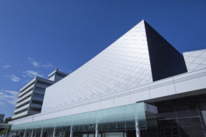 富山県民会館